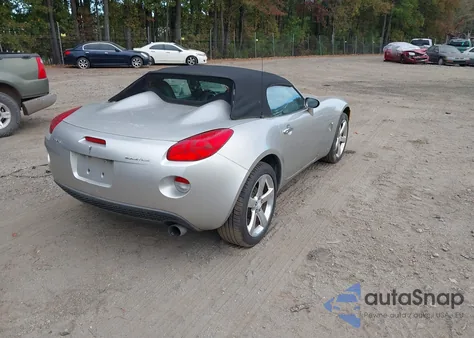 2007 Pontiac Solstice из США, поврежденный, VIN 1G2MB35B77Y125567